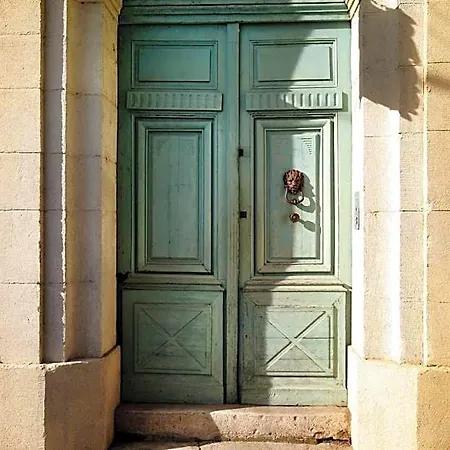 La Maison Du Pont Vieux B&B
